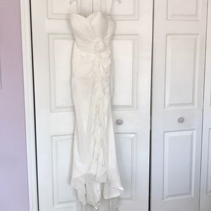 white prom/wedding dress